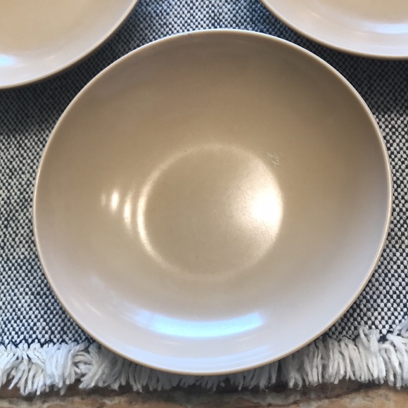 Vintage Oneida Melmac Berry Bowls Tan Beige S/7 - Picture 2 of 10